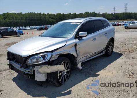 2016 Volvo Xc60 T5 Premier from USA, damaged, VIN YV440MDK3G2901380